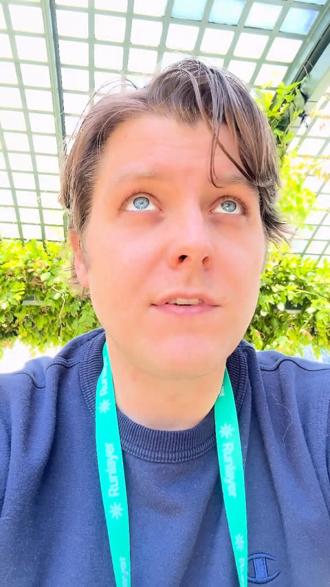 Dillon Mulroy, recorded outdoors. Play his one-minute clip on Effect dependency injection.